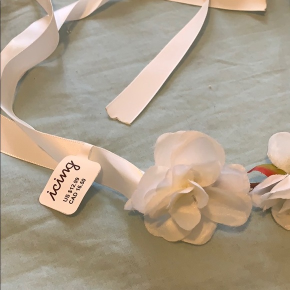 Icing Floral Headband with Ribbon - Picture 3 of 3